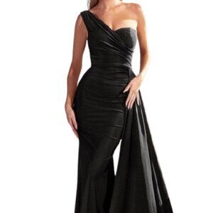 Elegant Black One-Shoulder Evening Dress
